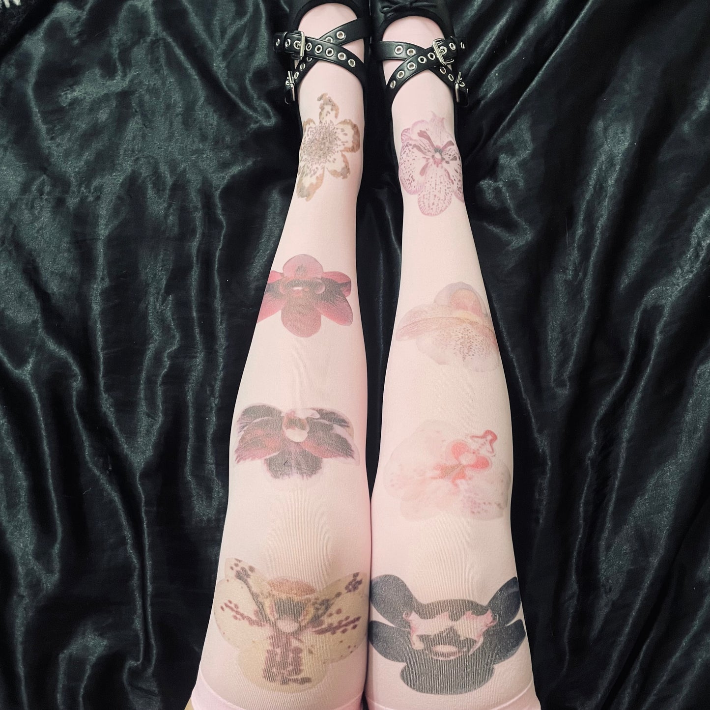 Orchid Thigh High Socks